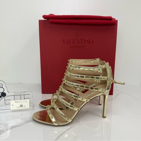 Valentino Rockstud Sandals - Picture 2 of 6